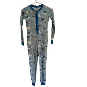 L.L. BEAN onesie sleeper, Size 12 kids, Dogs in Snow, 100% Cotton